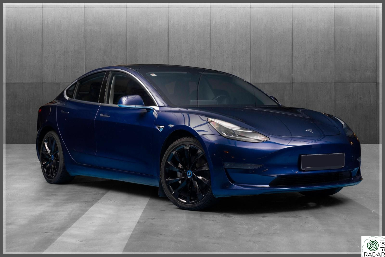 TESLA Model 3 Premium Sound , AWD, LR