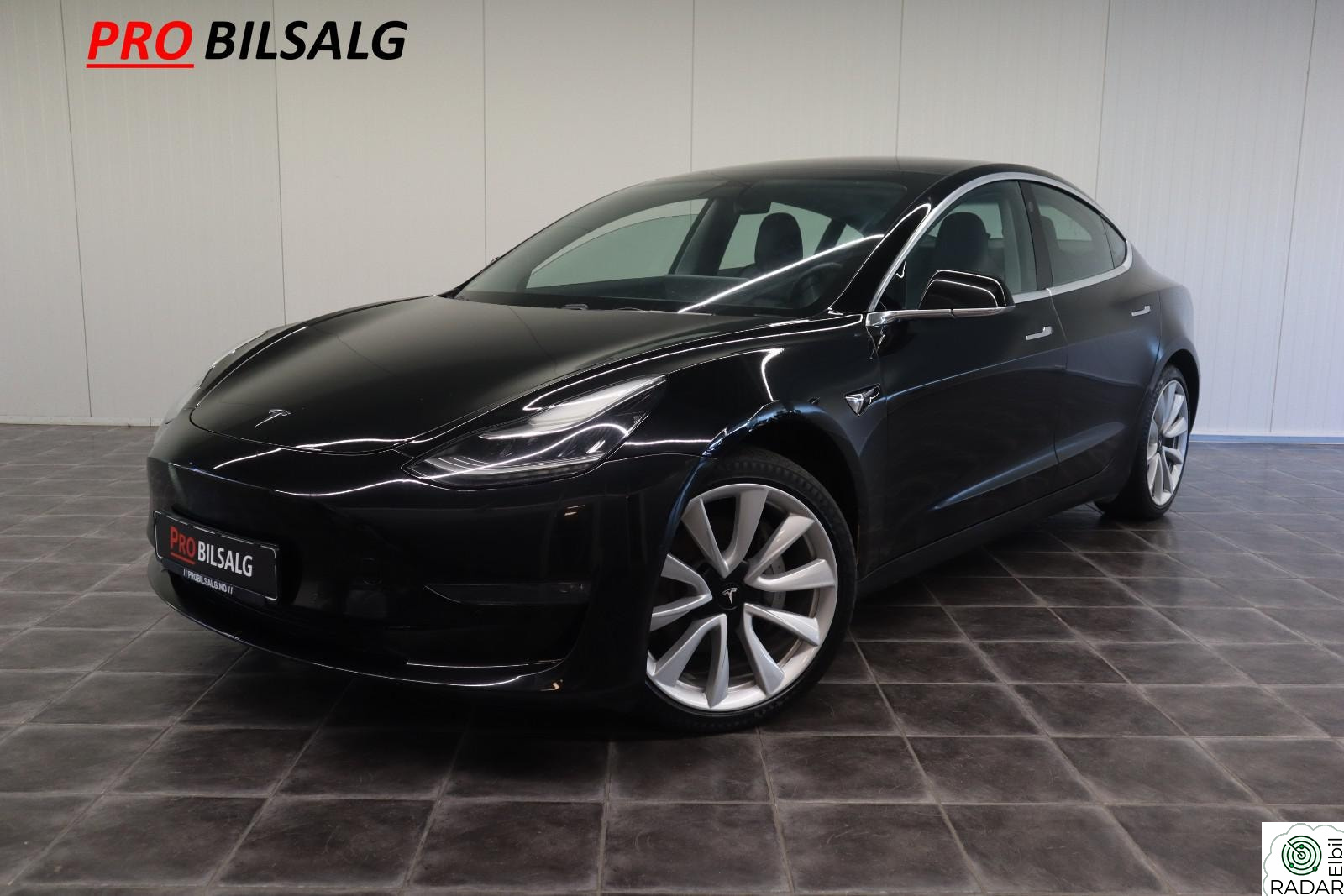 TESLA Model 3 AWD LONG RANGE 560 KM/AUTOPILOT/360 KAMERA/PANO