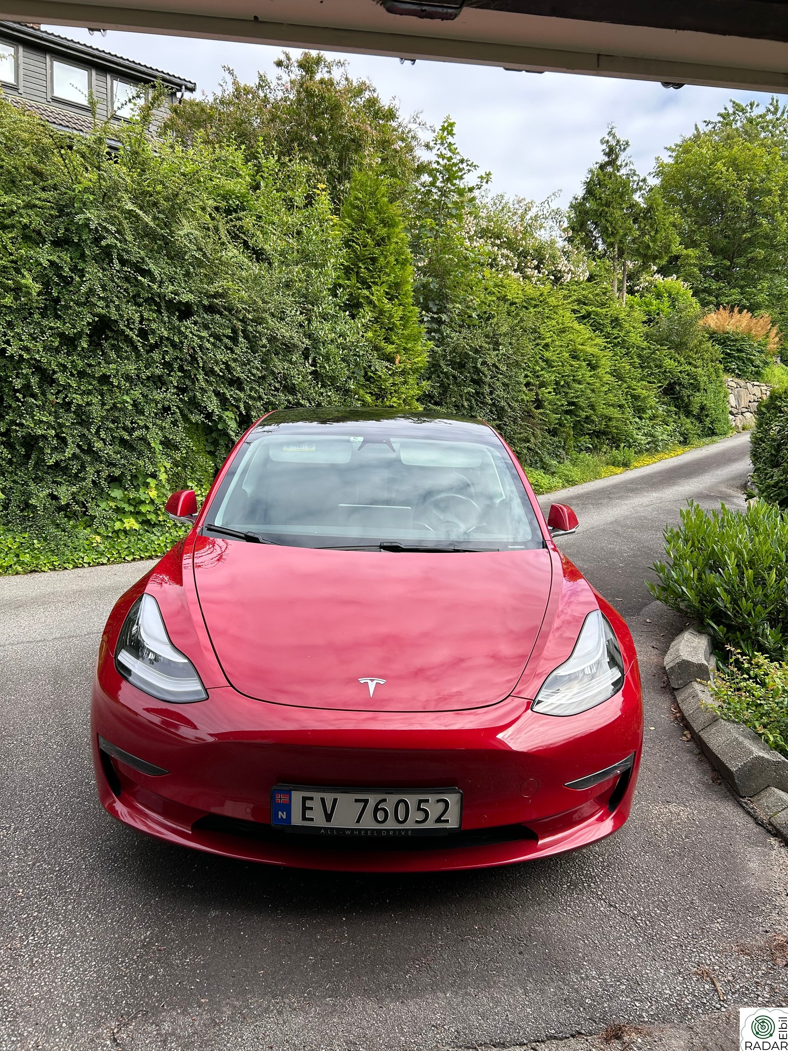 TESLA Model 3 Long Range AWD