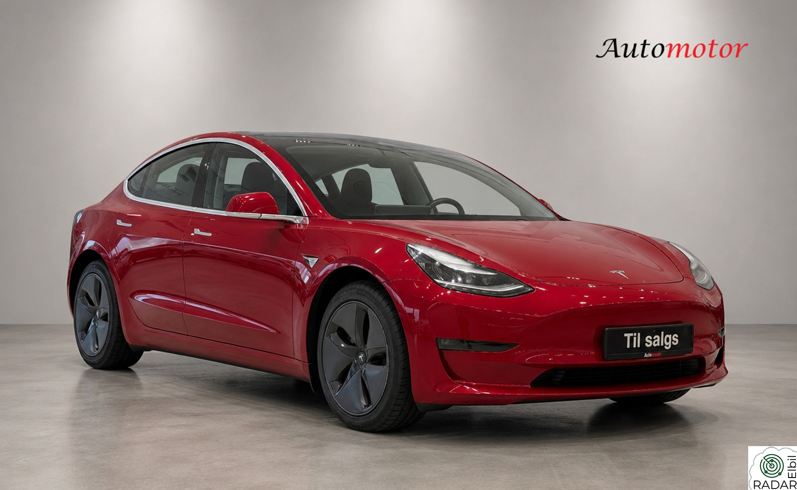 TESLA Model 3 Long Range/Premium/560KM/4x4/AP/360K/Pano/Krok/EU28