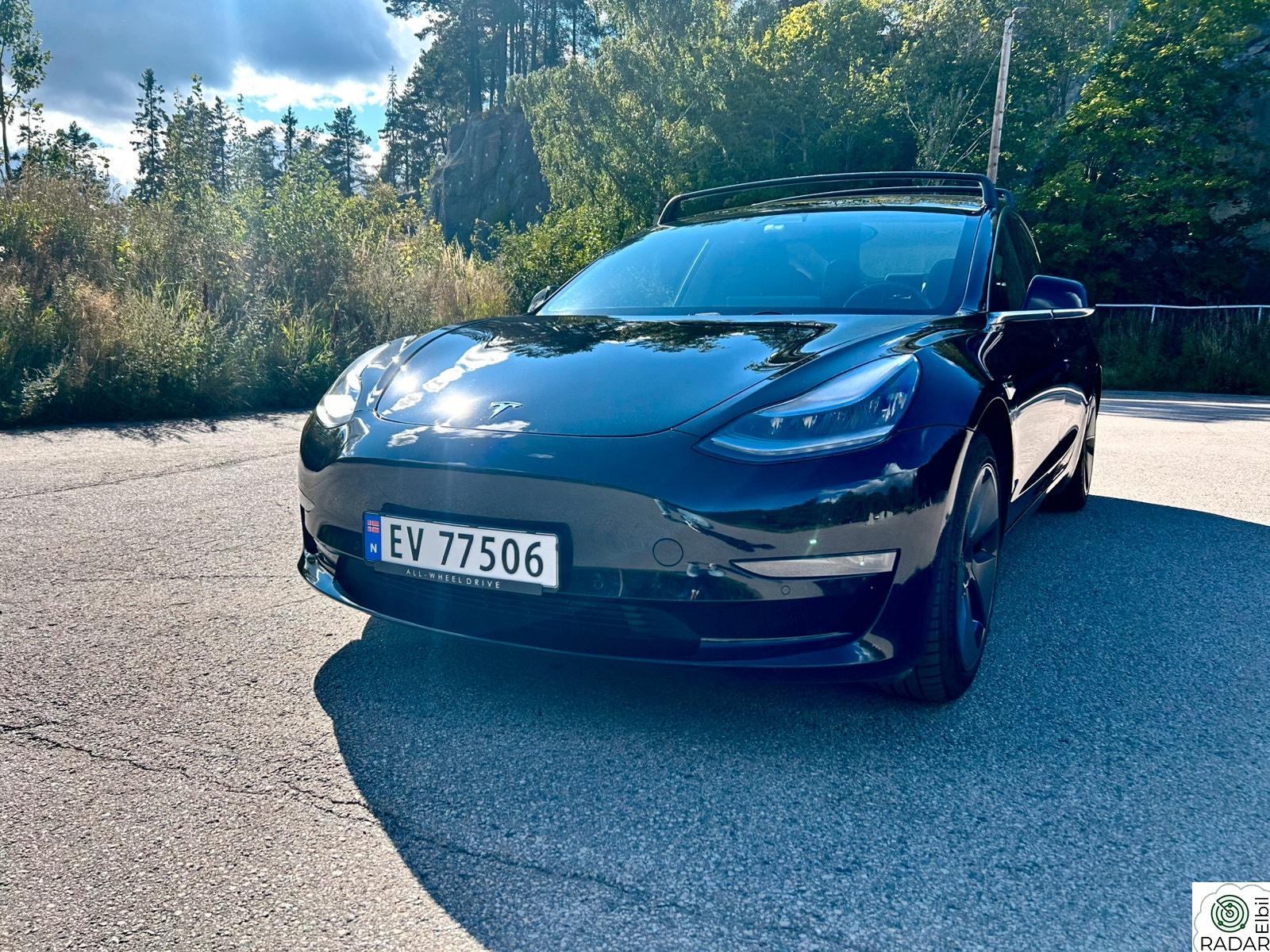 TESLA Model 3 Long Range AWD