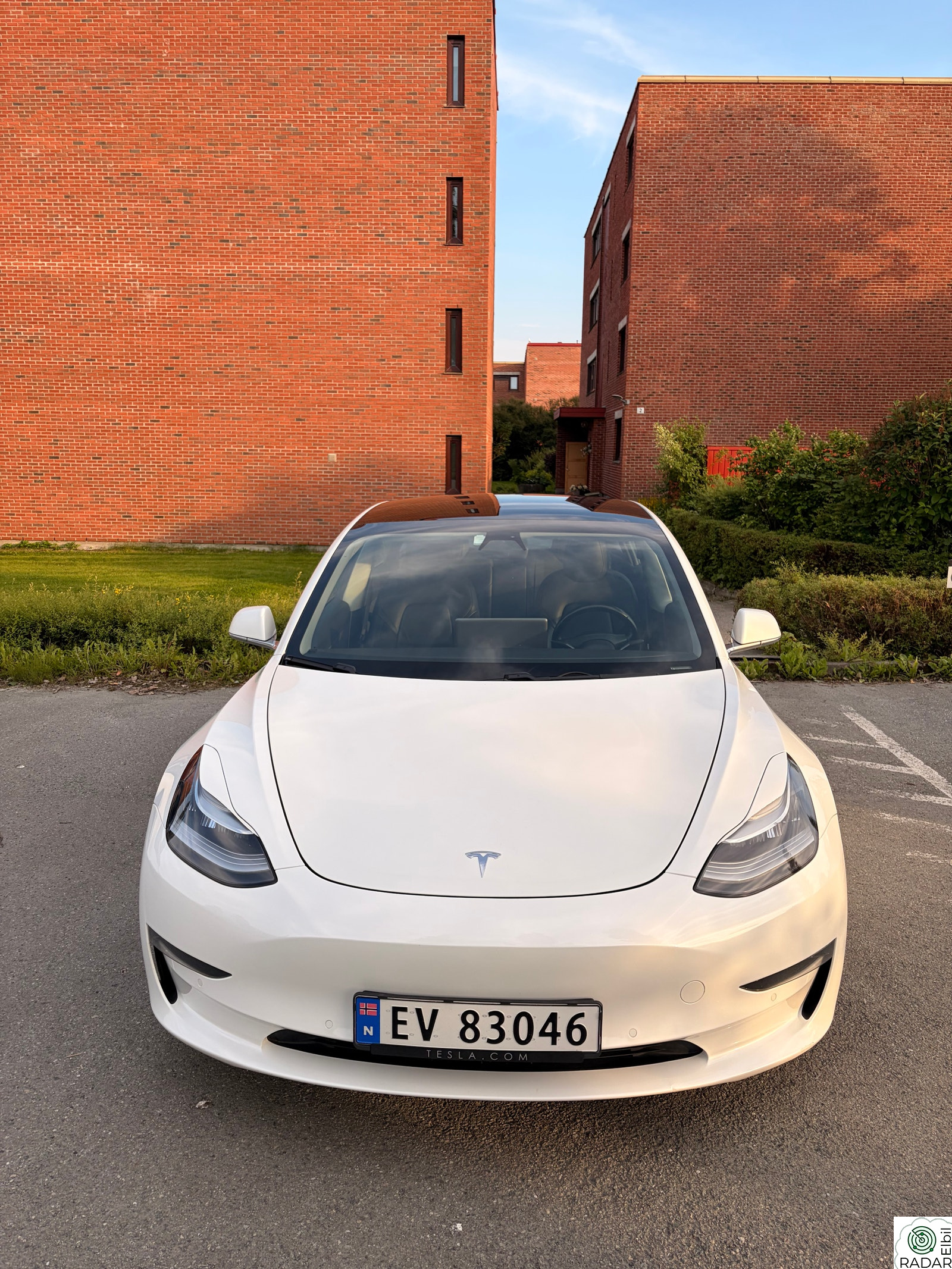 TESLA Model 3 Long Range AWD