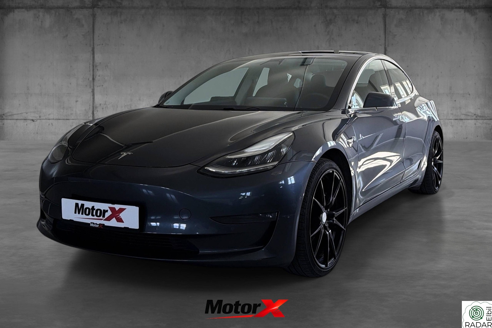 TESLA Model 3 Tesla Model 3 | Performance | AWD | Hengefeste |