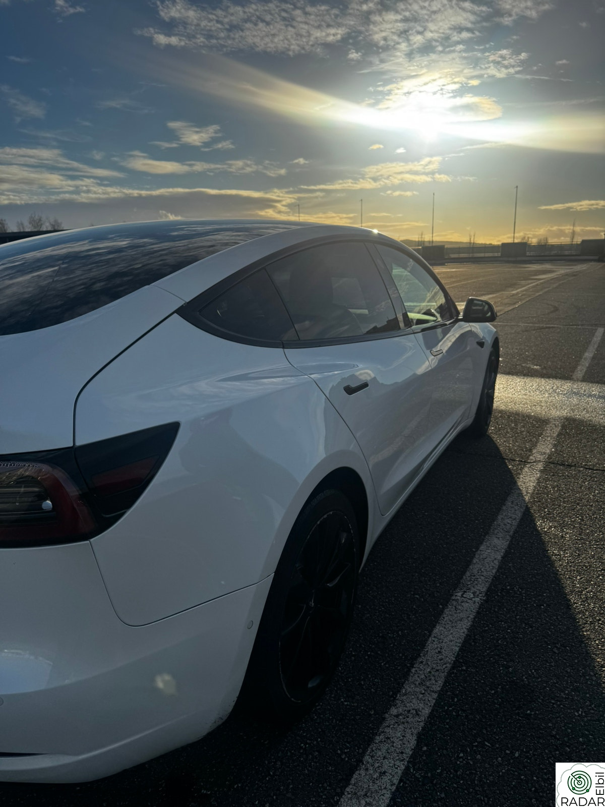 TESLA Model 3 Long Range AWD