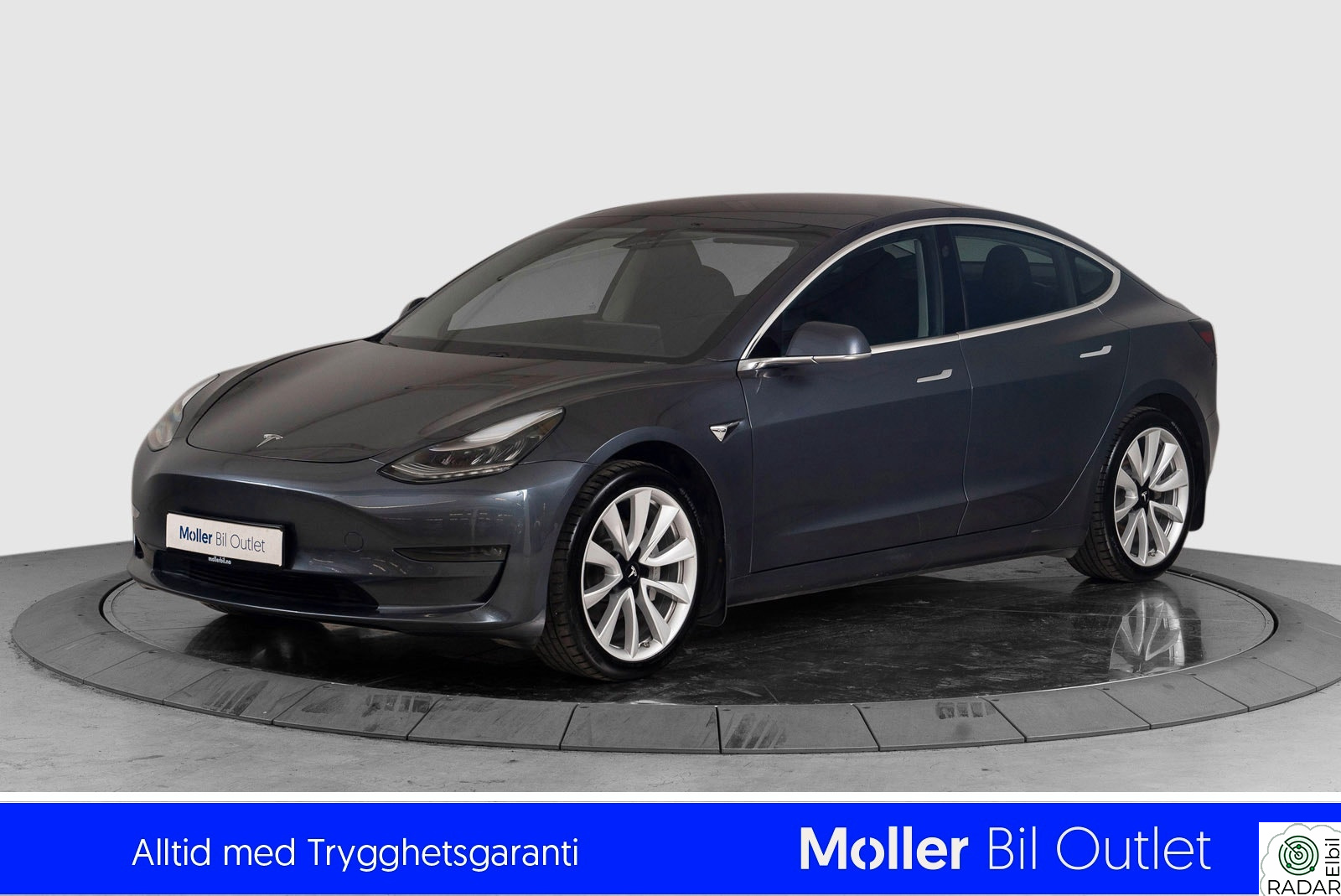 TESLA Model 3 Long Range AWD - Pano, R.Kam, LED, Navi