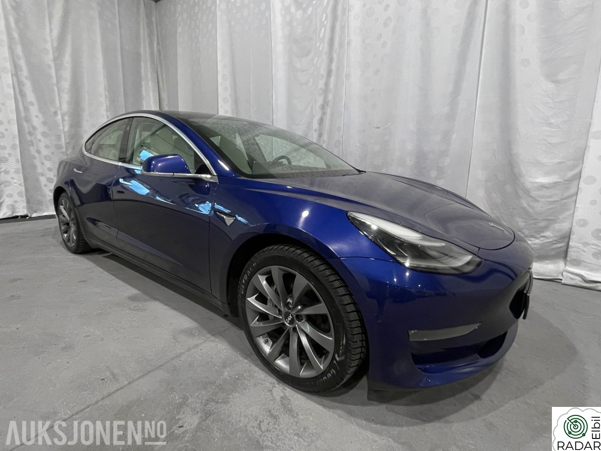 TESLA Model 3 LRDM AWD HENGERFESTE PANORAMA PREMIUM LYD & INTERIØR