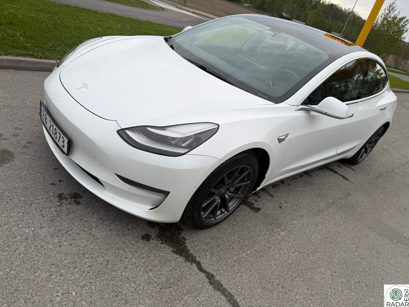 TESLA Model 3 Long Range AWD