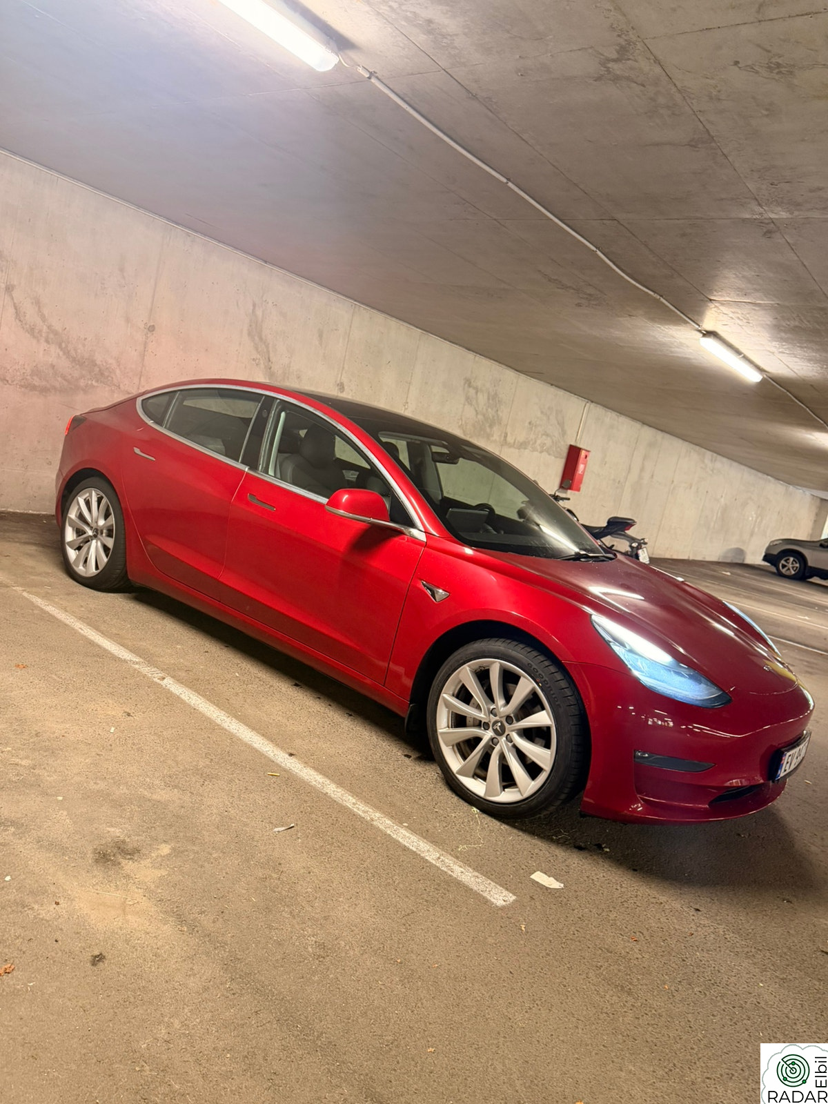 TESLA Model 3 Long Range AWD
