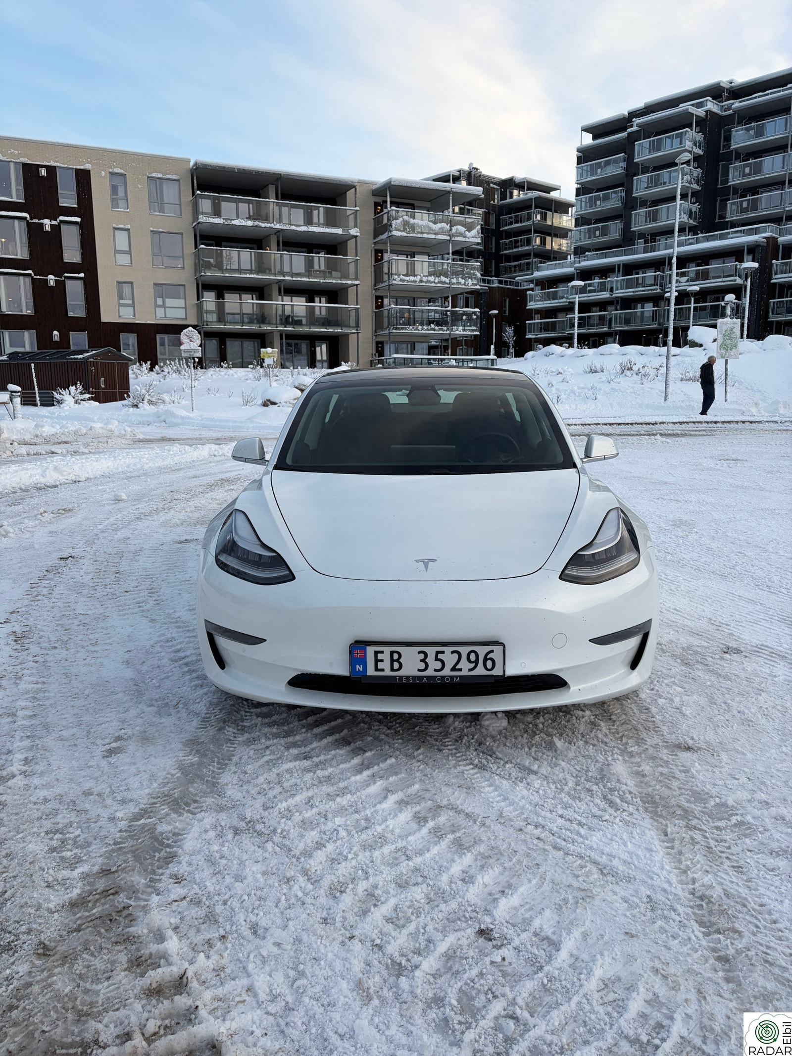 TESLA Model 3 Long Range AWD