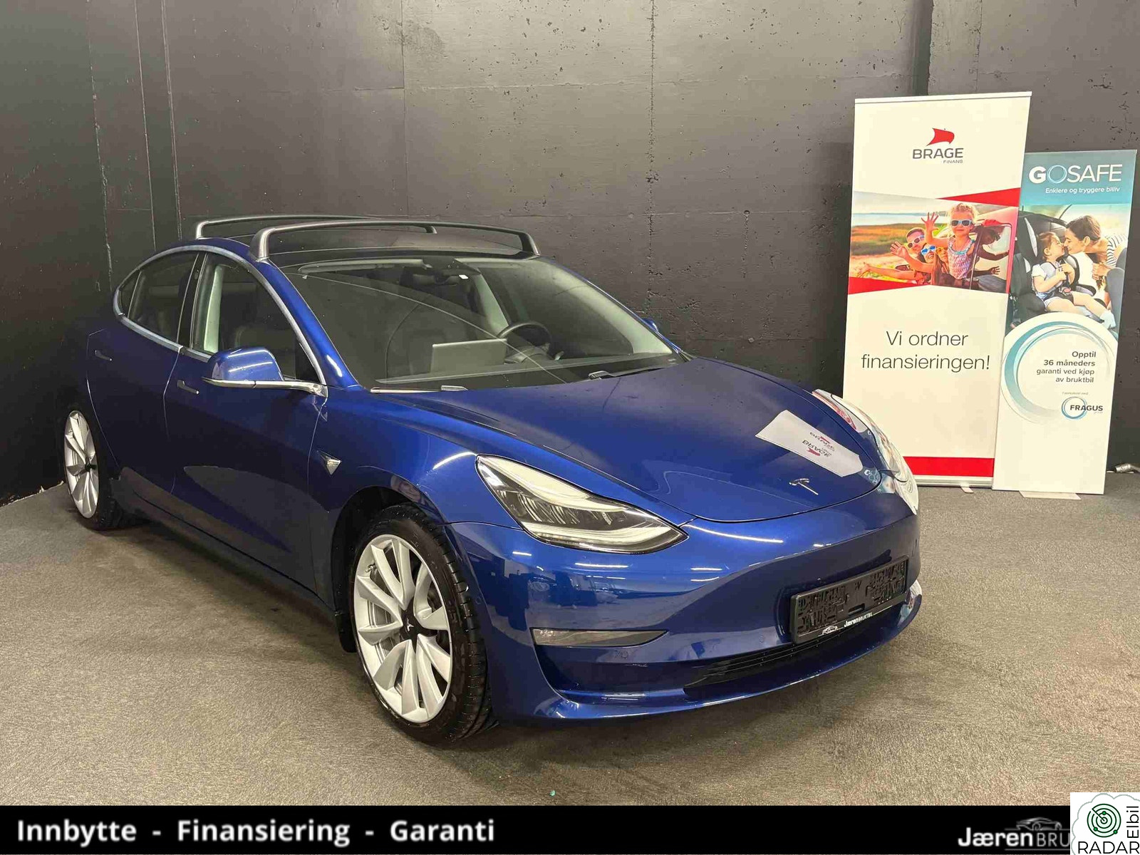 TESLA Model 3 LongRange DualMotor Krok Pano Autopilot