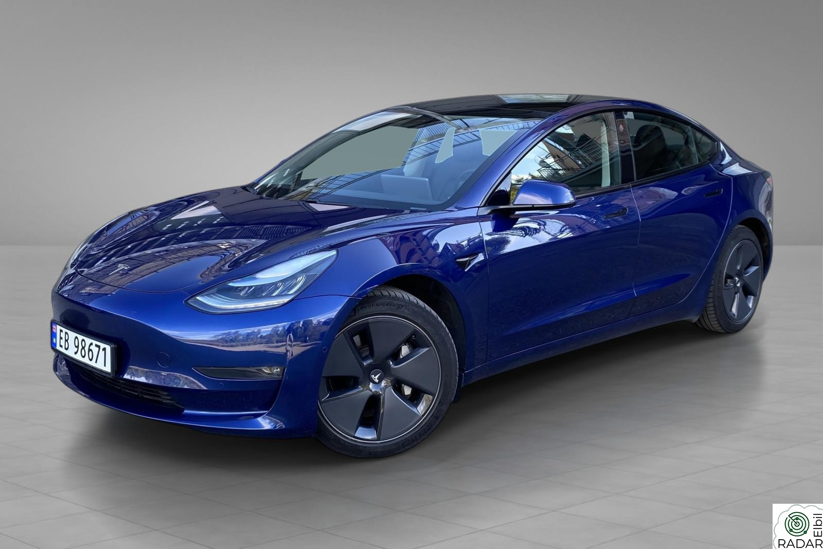 TESLA Model 3 LONG RANGE,DUAL MOTOR,580KM,4X4,AUTO.P,LAV KM,FACELIFT+