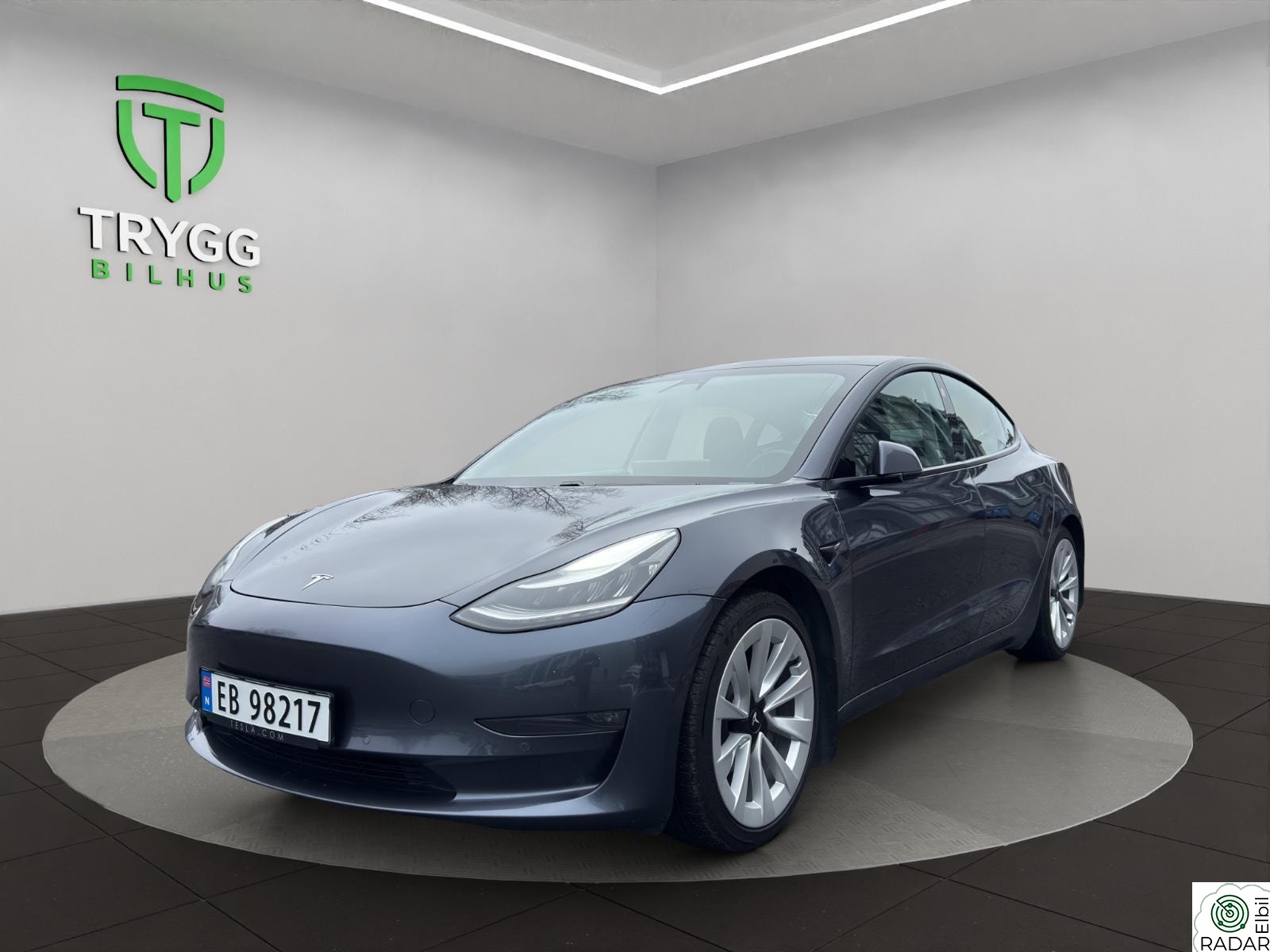 TESLA Model 3 Long Range AWD / Krok / Varmepumpe / Garanti