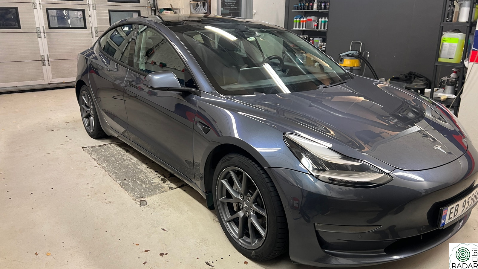 TESLA Model 3 Long Range AWD