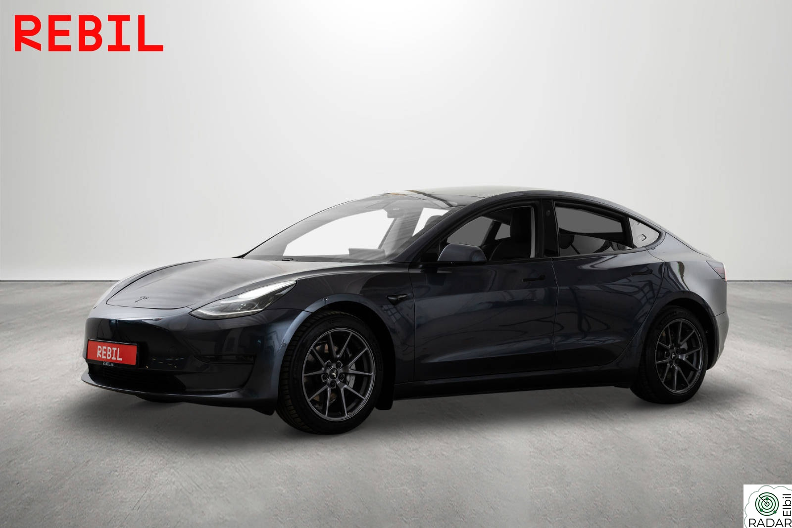 TESLA Model 3 580km (WLTP)/LR/AWD/MCU2/Navi/R.kam/Pano/AP/V.pumpe