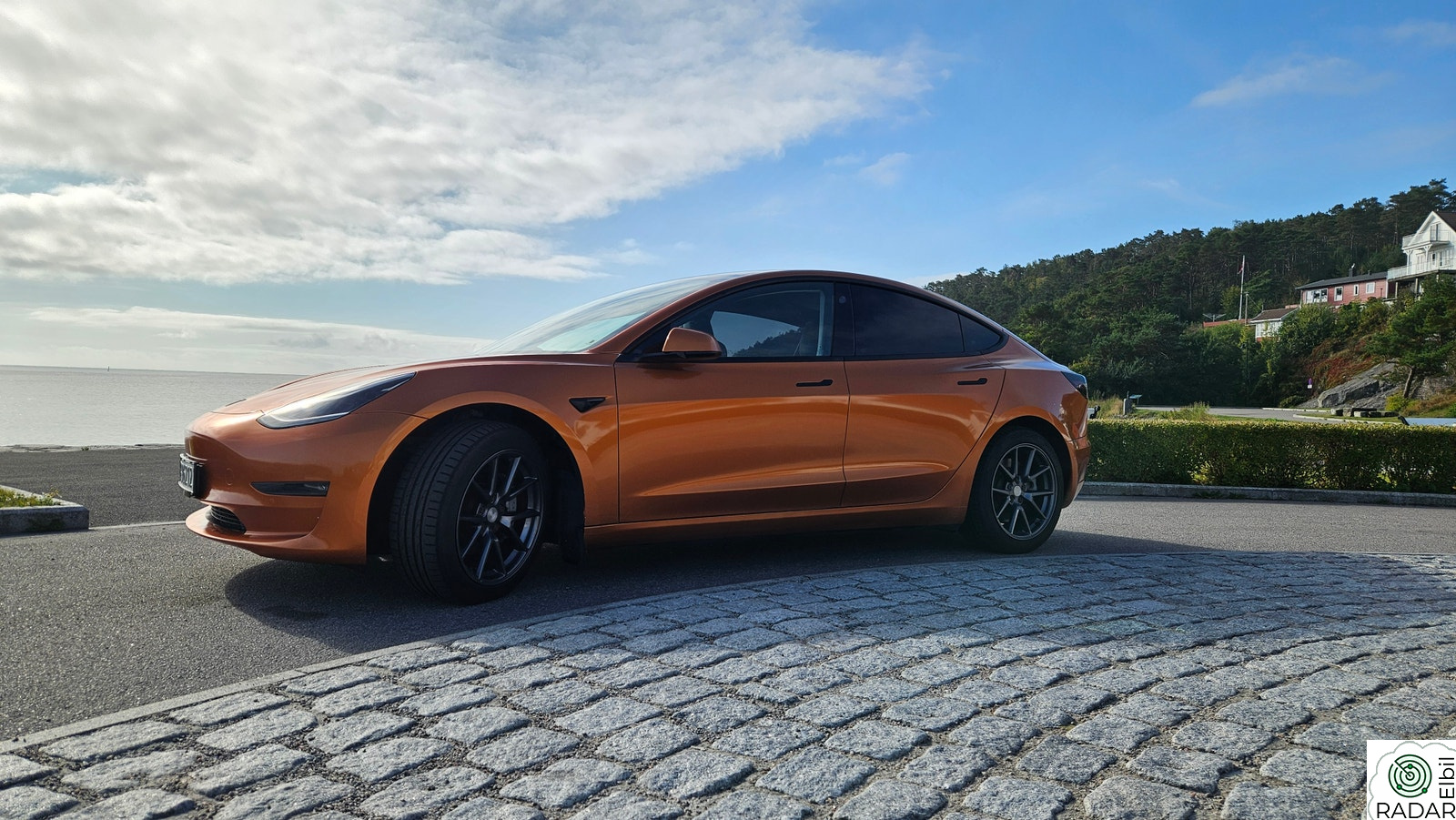 TESLA Model 3 Long Range AWD