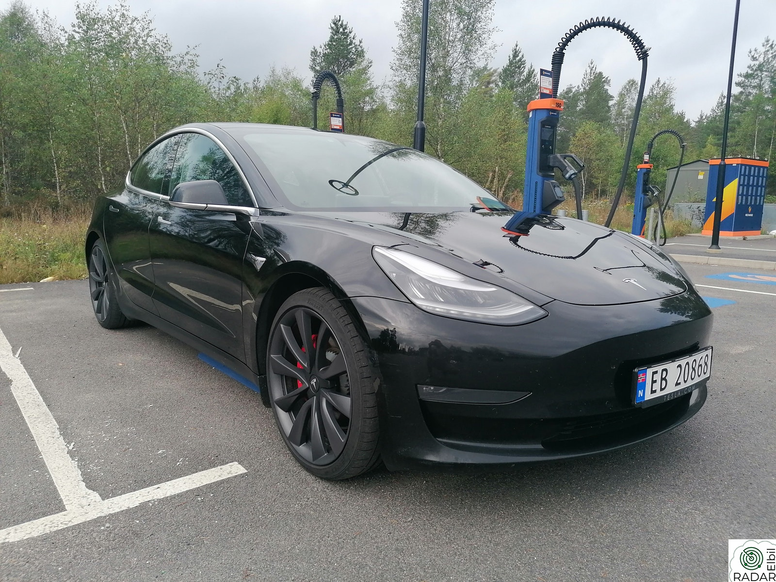 TESLA Model 3 Performance AWD