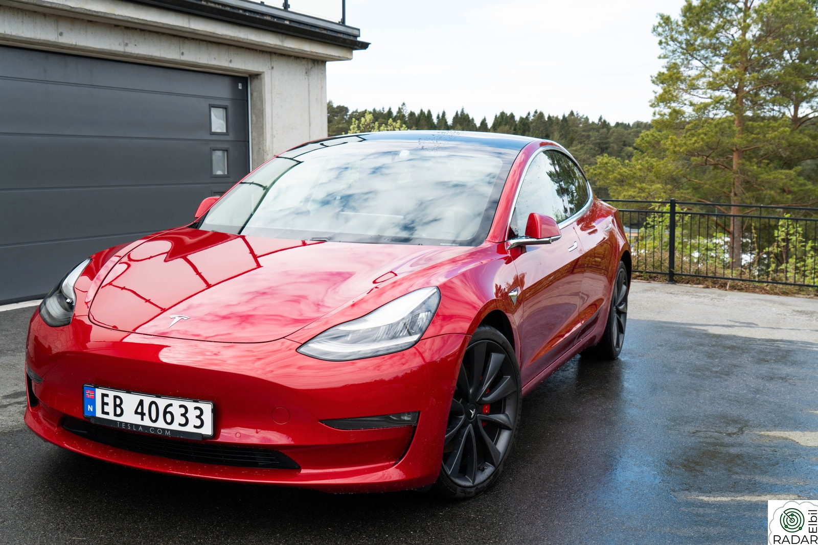 TESLA Model 3 Performance AWD