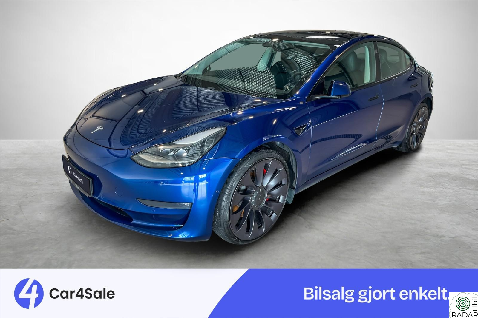 TESLA Model 3 Performance AWD 567km / AP/ V.Pumpe/ 20"/ Premium/ EU27