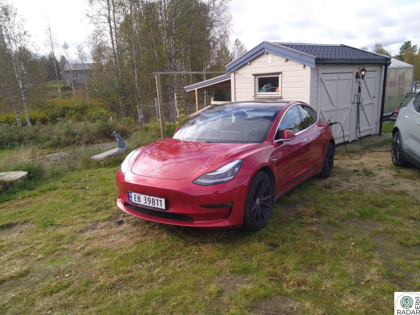 TESLA Model 3 Performance, nye dekk, nye bremser, ny frontrute