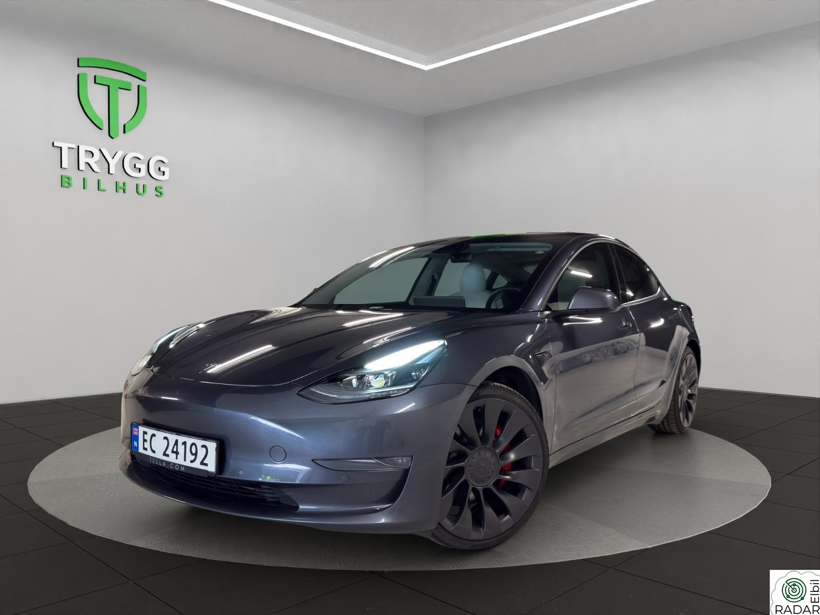 TESLA Model 3 Performance LR / Garantiutløpstest / 1-Eier / Premium