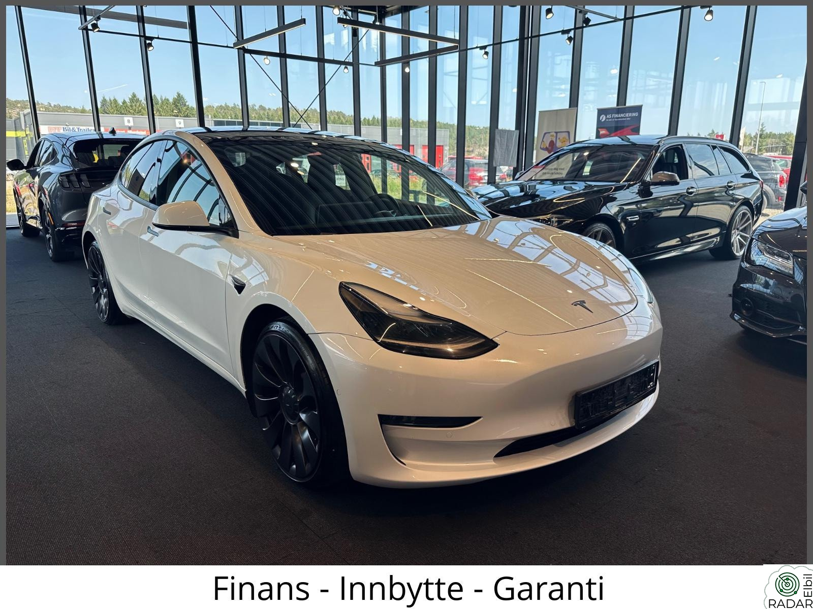 TESLA Model 3 Performance/ AWD/ Premium/ Panorama/ Skinn/ HW3/ +++