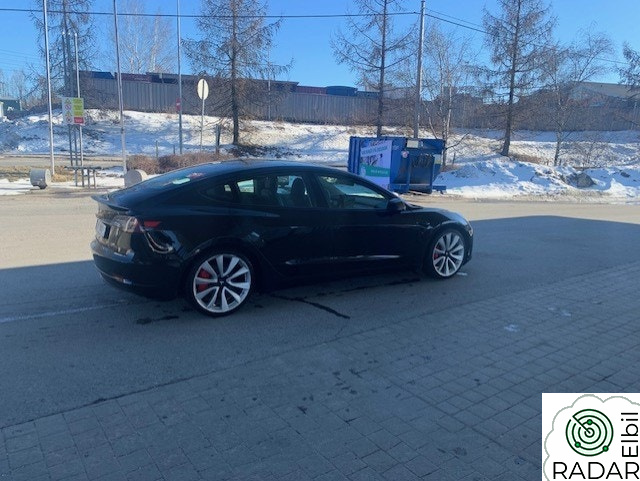 TESLA Model 3 Performance AWD
