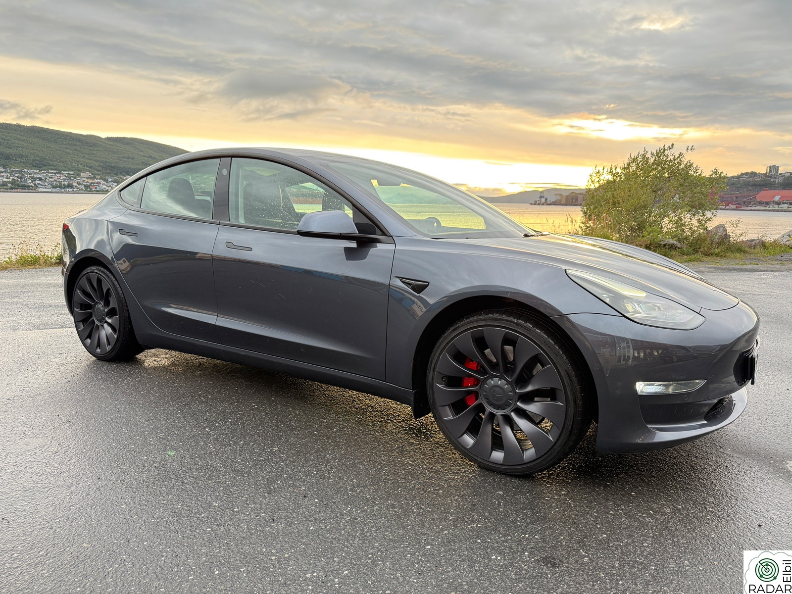 TESLA Model 3 Performance AWD Advanced Autopilot Uberturbine 21