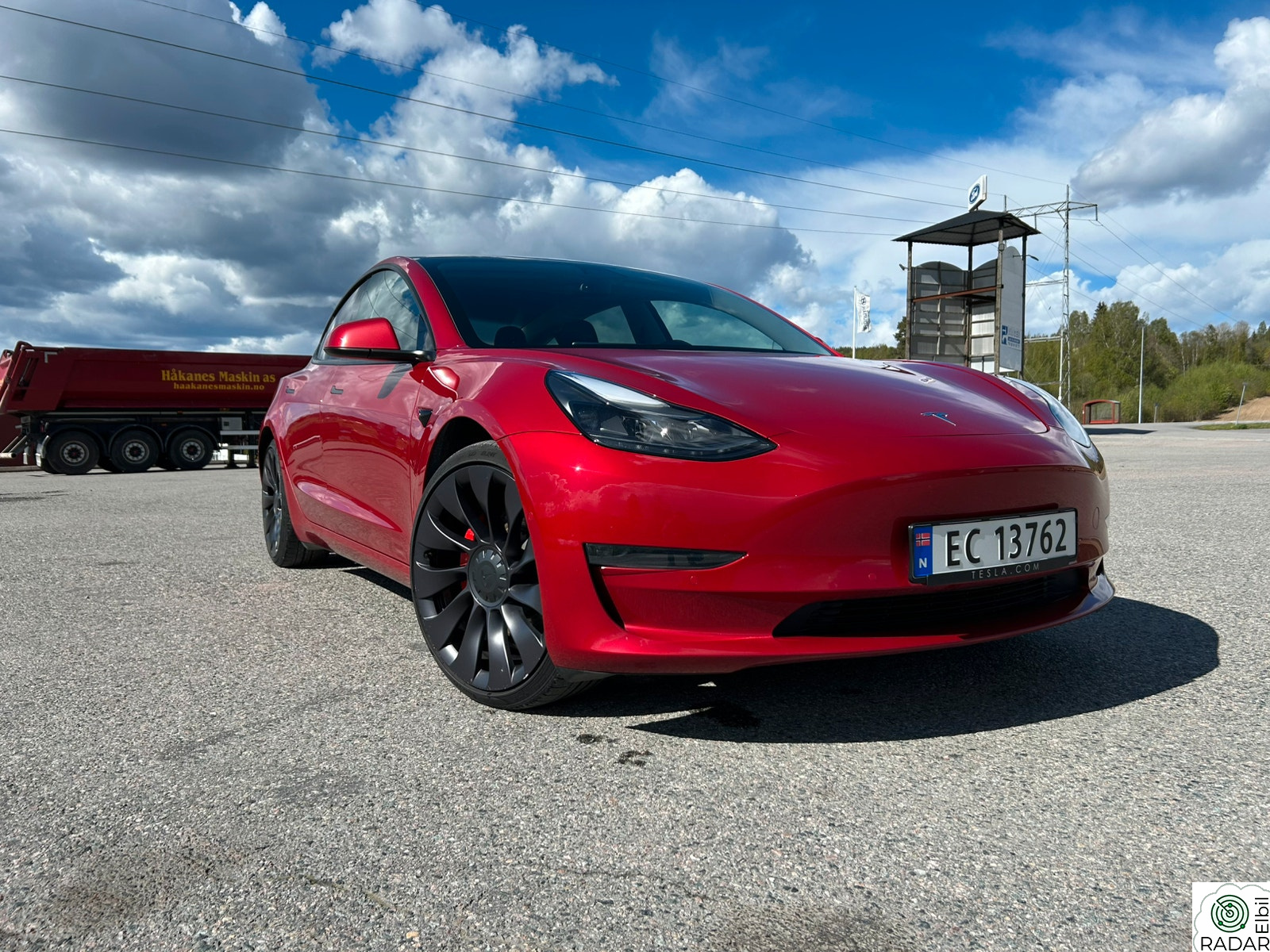 TESLA Model 3 Performance AWD