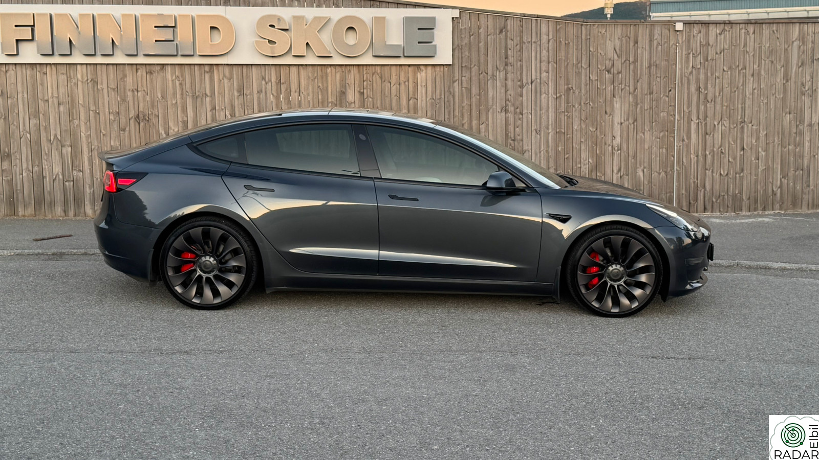 TESLA Model 3 PERFORMANCE  AWD EU godkj. til -27