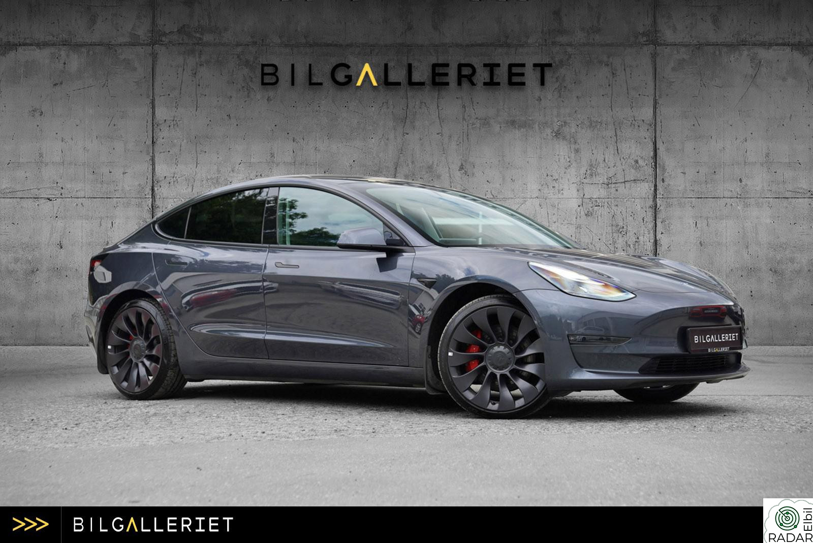 TESLA Model 3 PERFORMANCE/AWDAUTOPILOT/ACC/NAVI/PANORAMA/PREMIUM