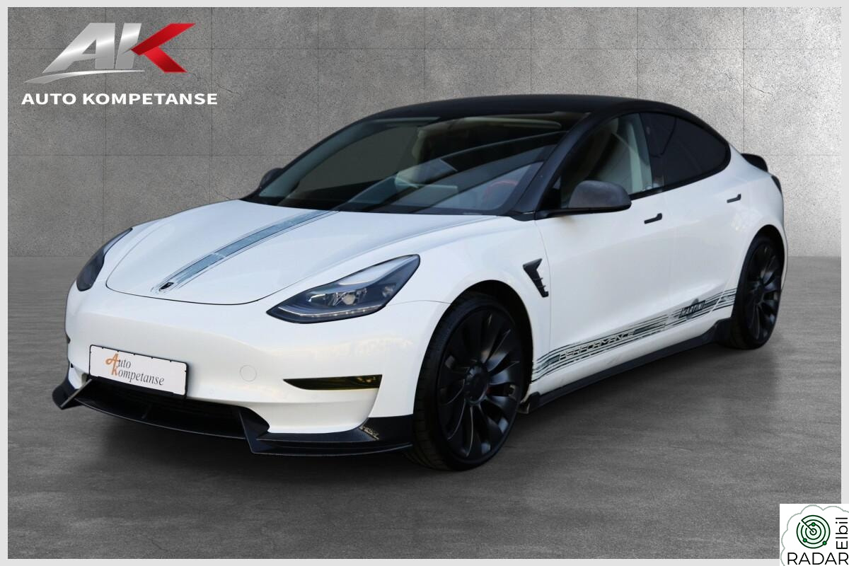 TESLA Model 3 Performance l AWD l 1 Eier l Skjerm bak l HEADTURNER!!!