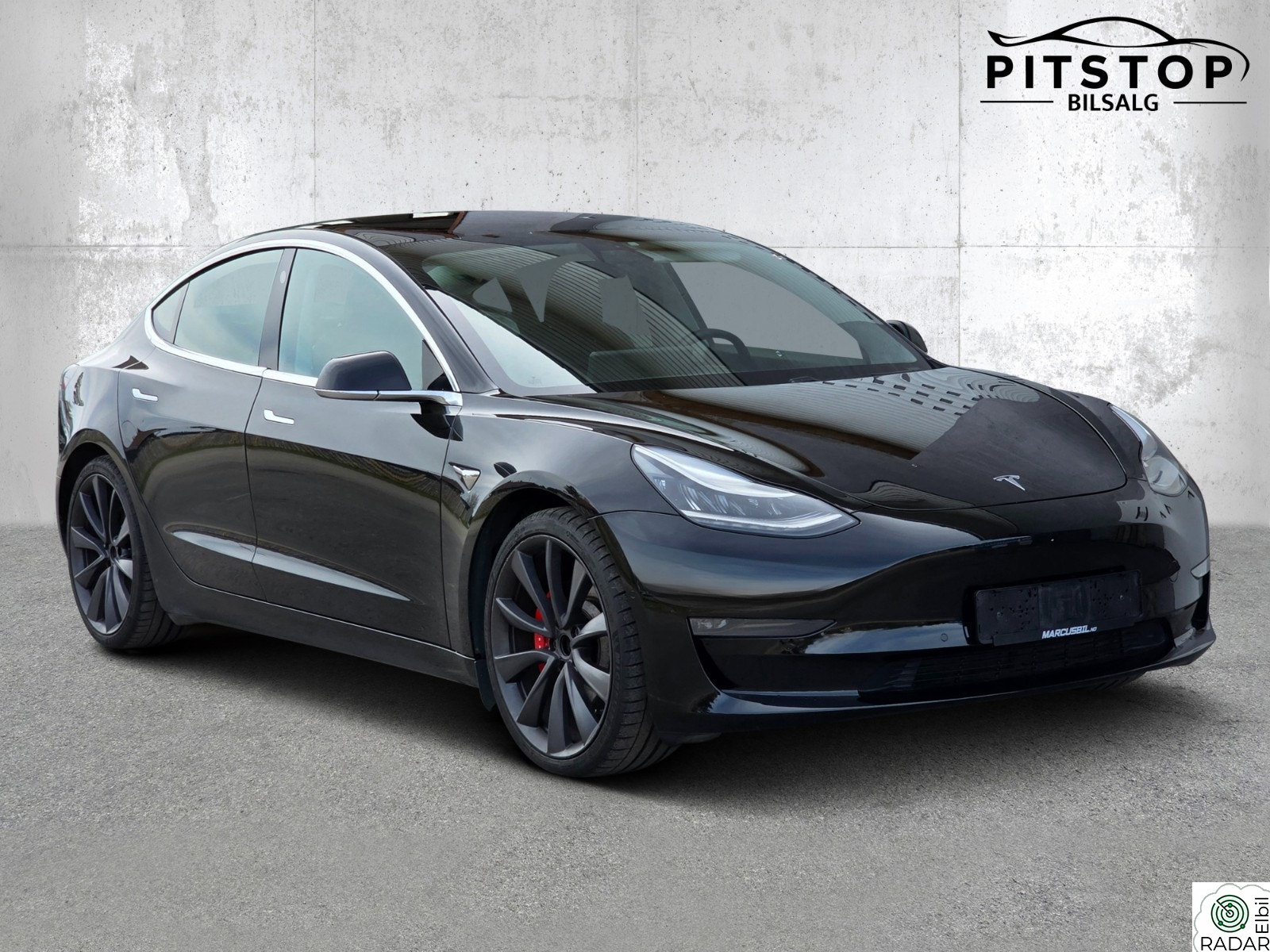 TESLA Model 3 AWD Performance Autopilot Premium Euok 04/28