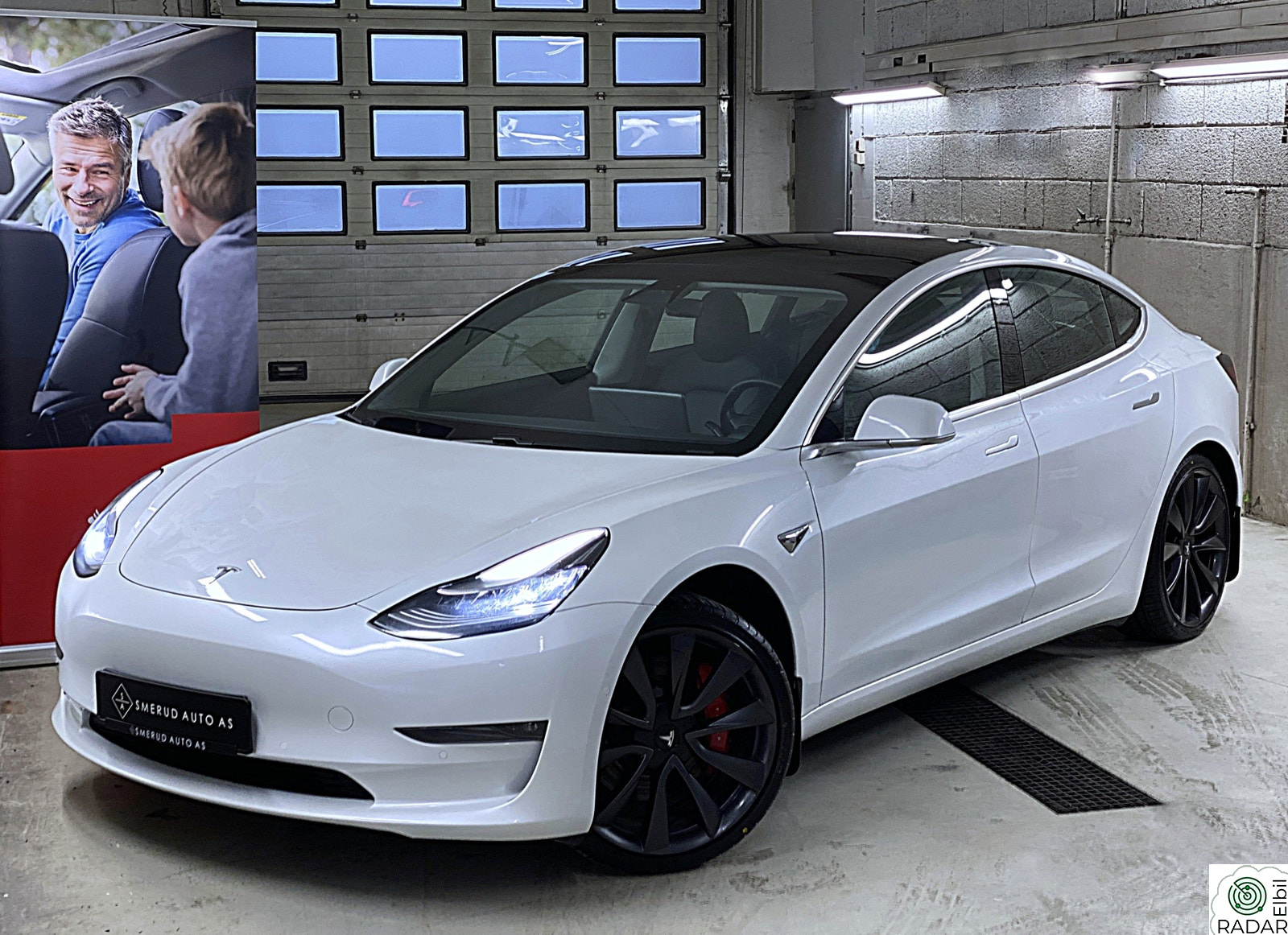 TESLA Model 3 Performance | 4X4 | Autopilot | Premium | Trackmode