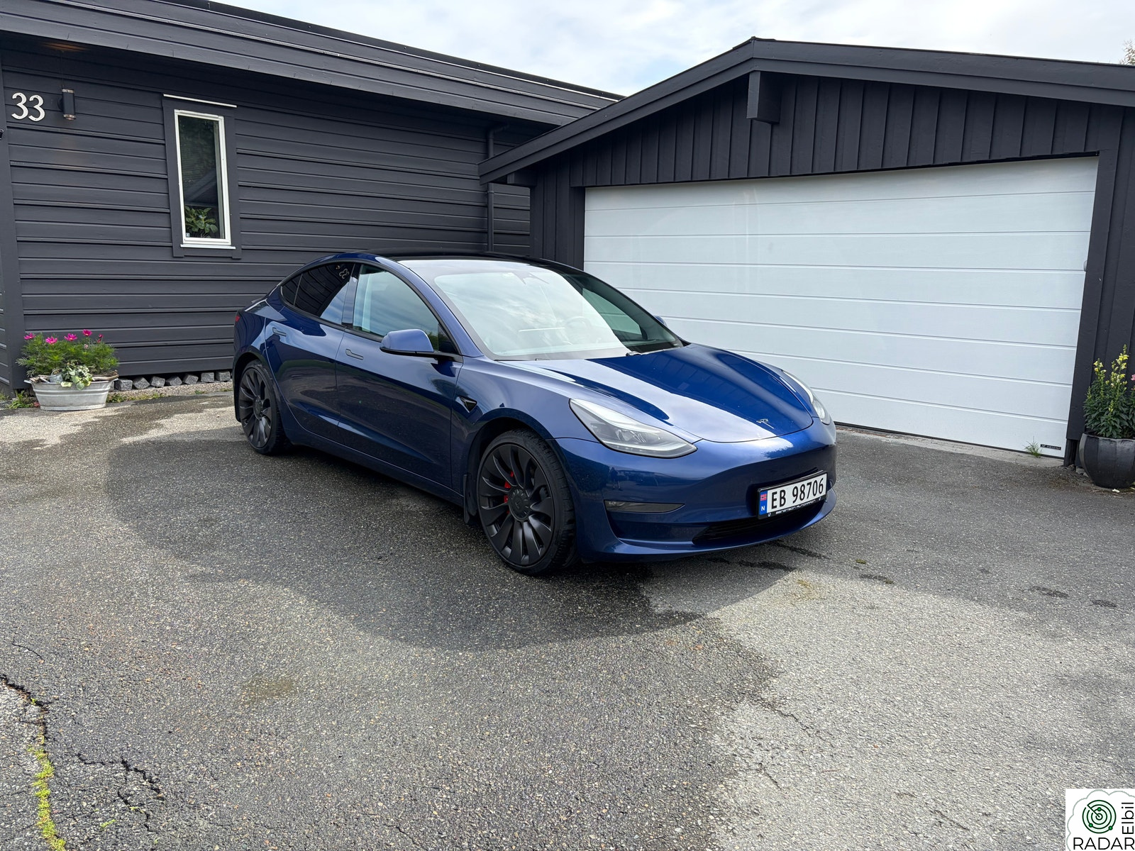 TESLA Model 3 Performance AWD