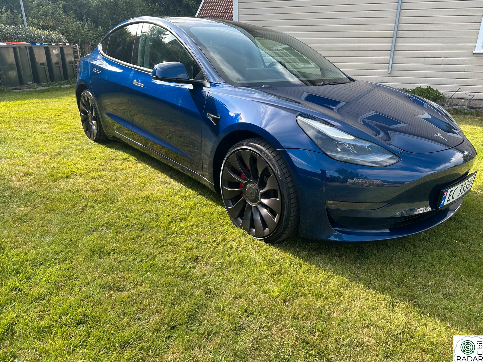 TESLA Model 3 Performance AWD