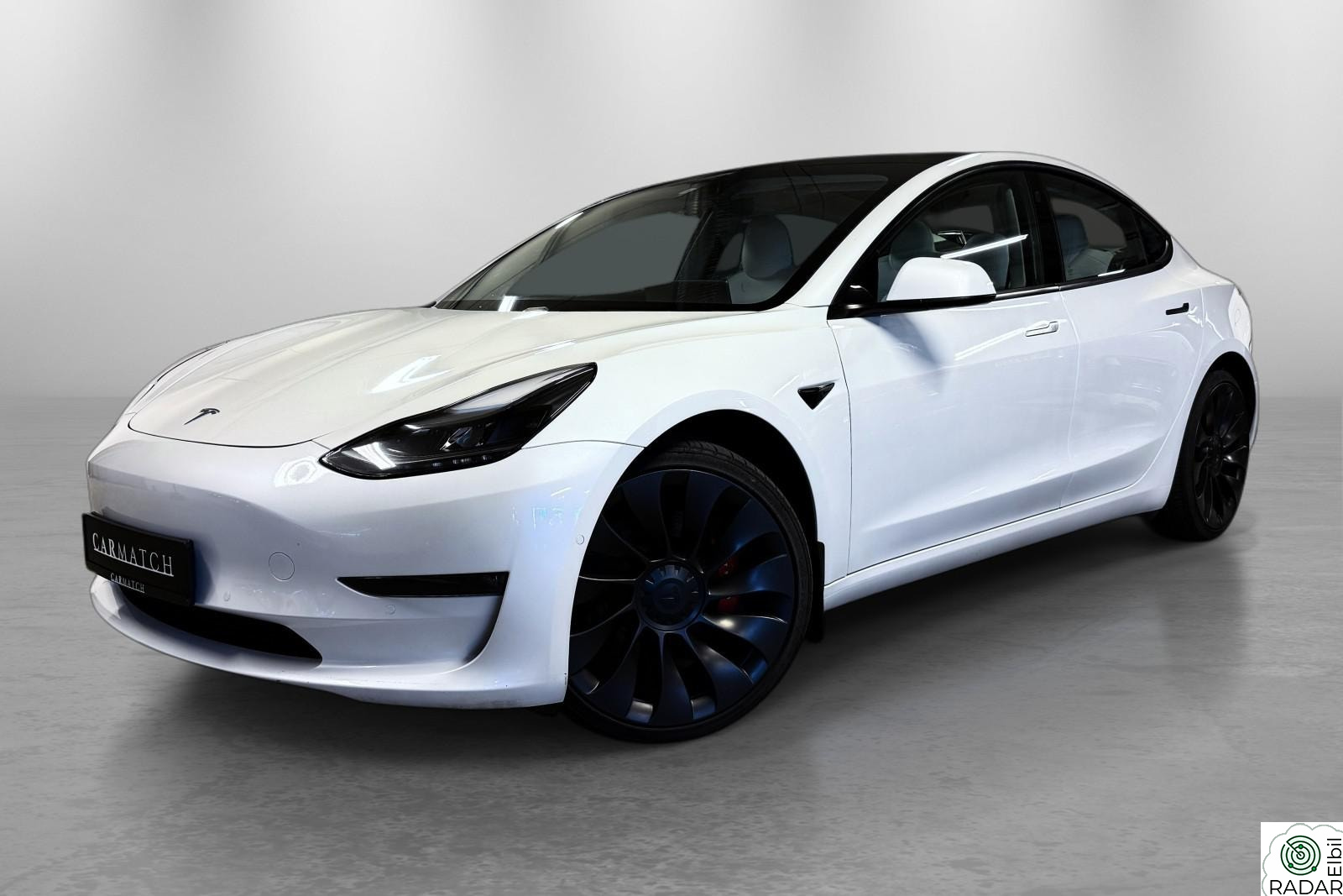 TESLA Model 3 Performance AWD 513hk Panorama Skinn Navi Autopilot ++