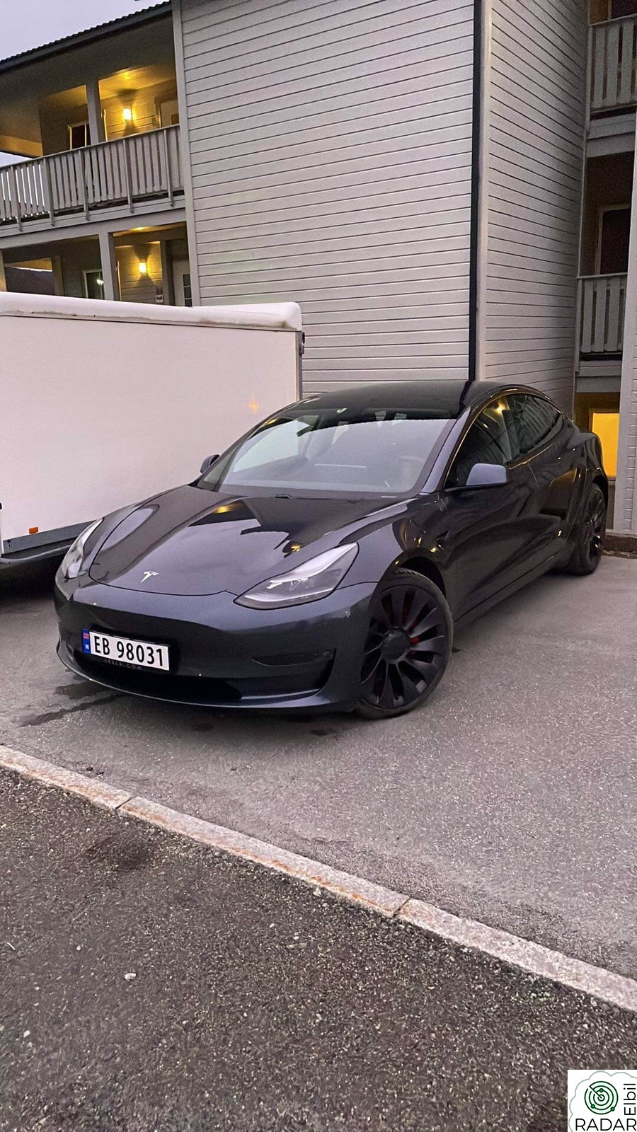 TESLA Model 3 Performance AWD
