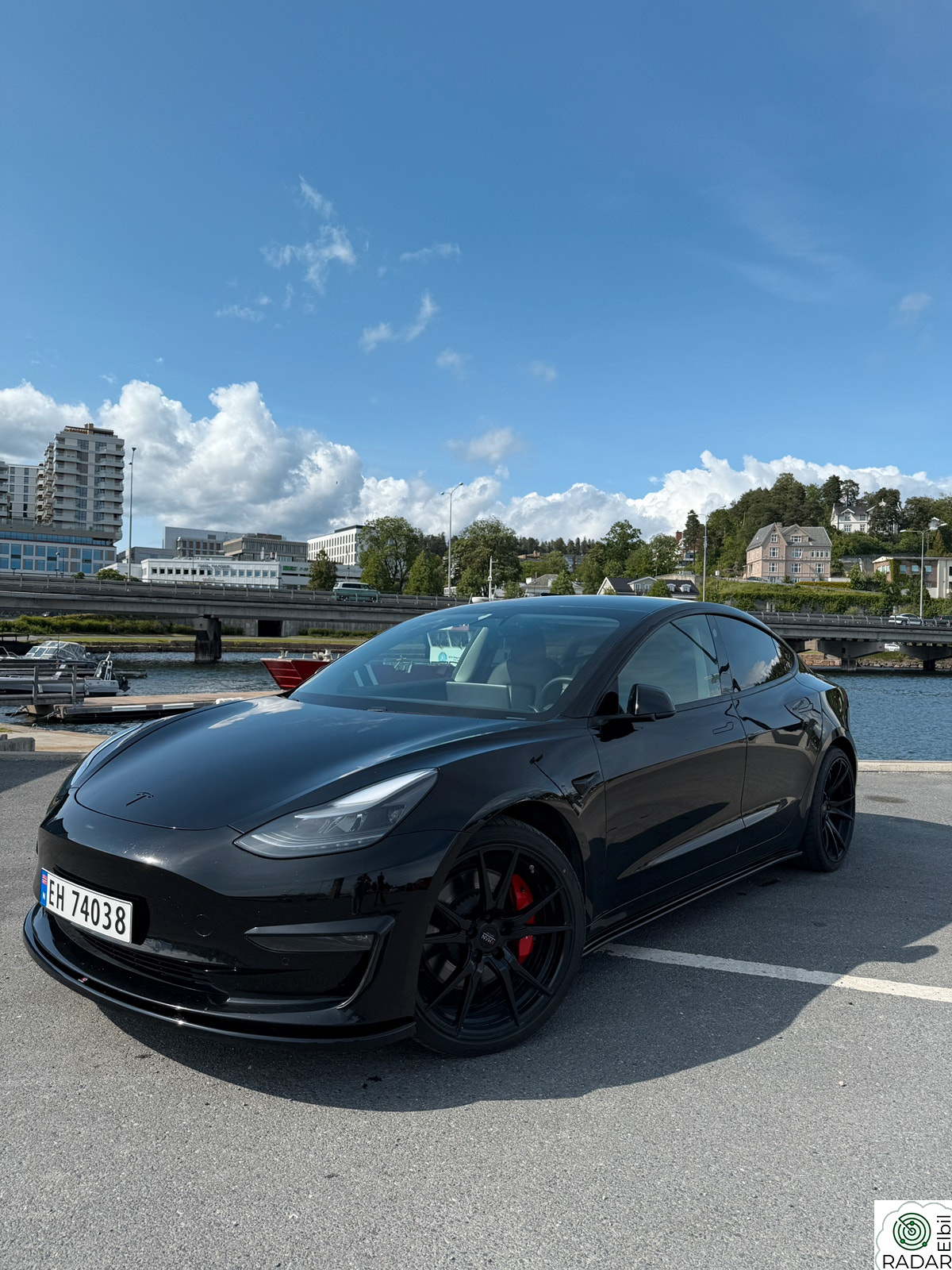 TESLA Model 3 Performance AWD