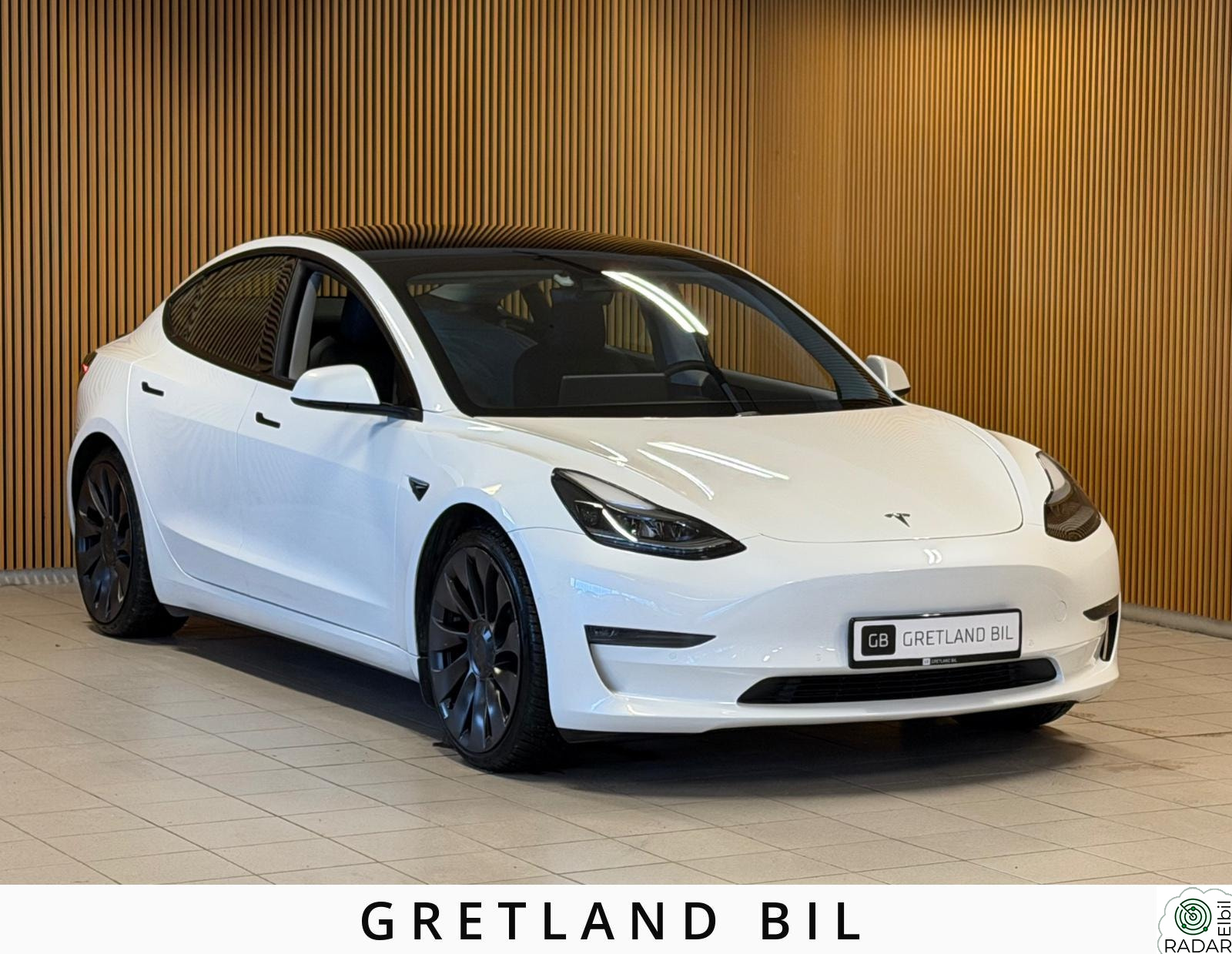 TESLA Model 3 PERFORMANCE/567WLTP/513HK/SKINN/NAVI/NORSK!