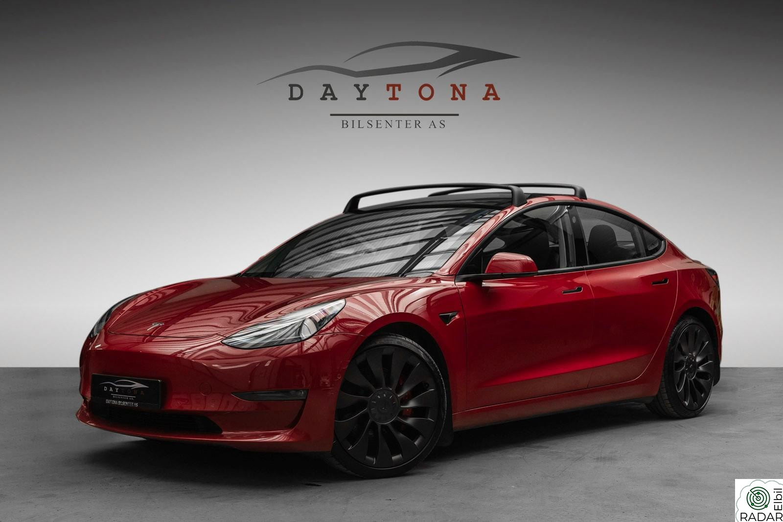 TESLA Model 3 PERFORMANCE AWD 567km Facelift / V.Pumpe/ 20 + 20¨