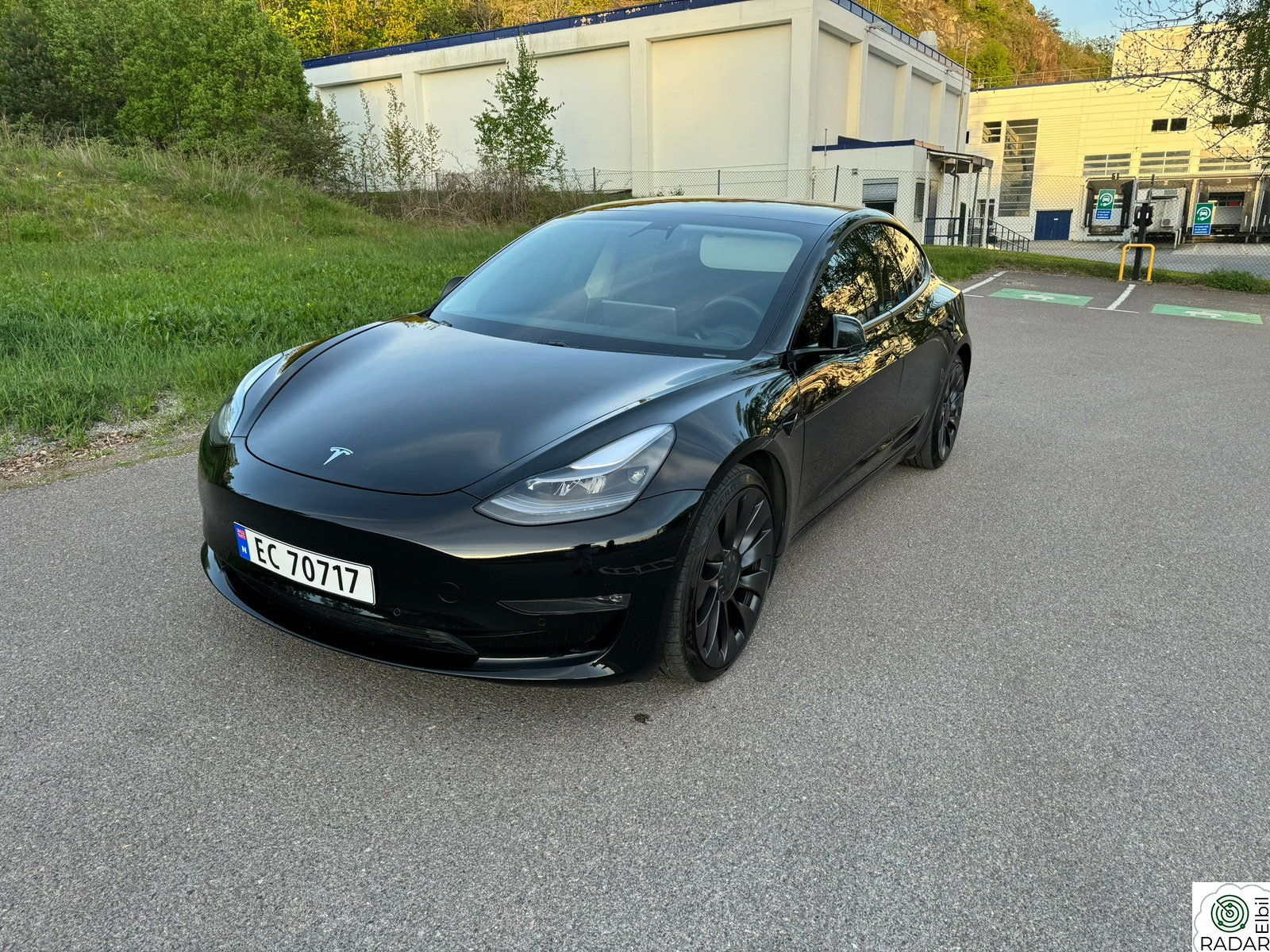 TESLA Model 3 Performance AWD/NYTT BATTERI/V.PUMPE/RATTVARME