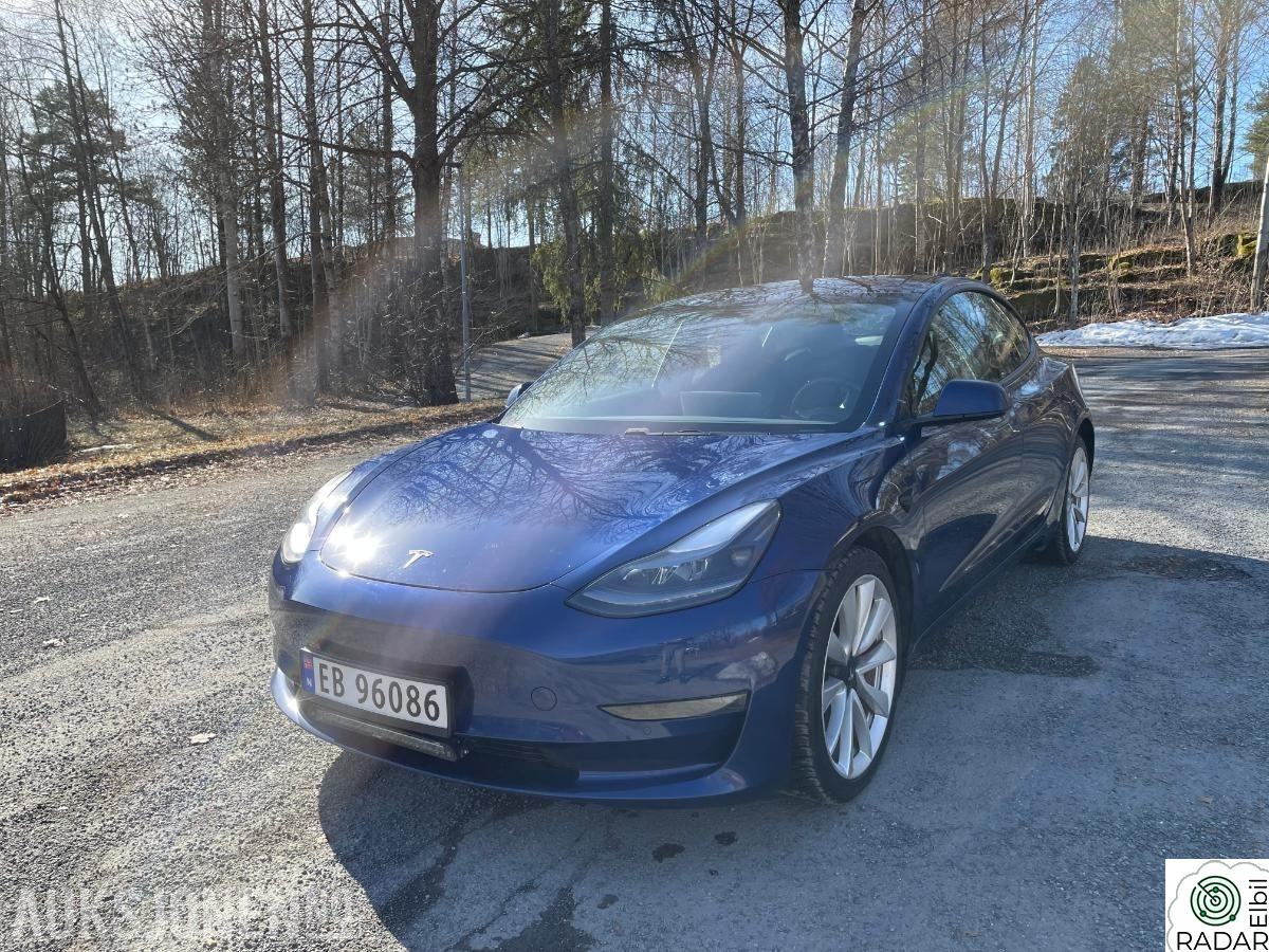 TESLA Model 3 Performance AWD, GARANTI, 98510km, Panorama, Skinninter