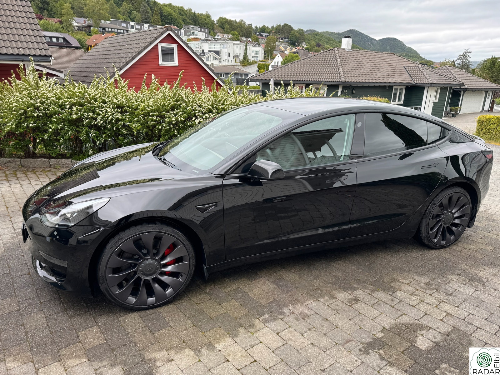 TESLA Model 3 Performance AWD