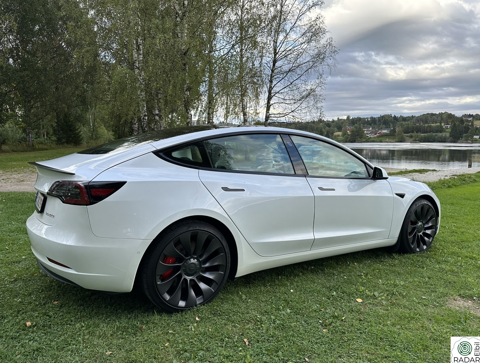 TESLA Model 3 Performance AWD