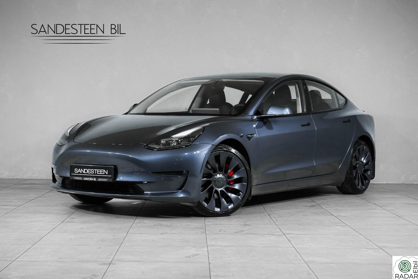 TESLA Model 3 PERFORMANCE/SKINN/AUTOPILOT/PANORAMA TAK/VINTERPAKKE