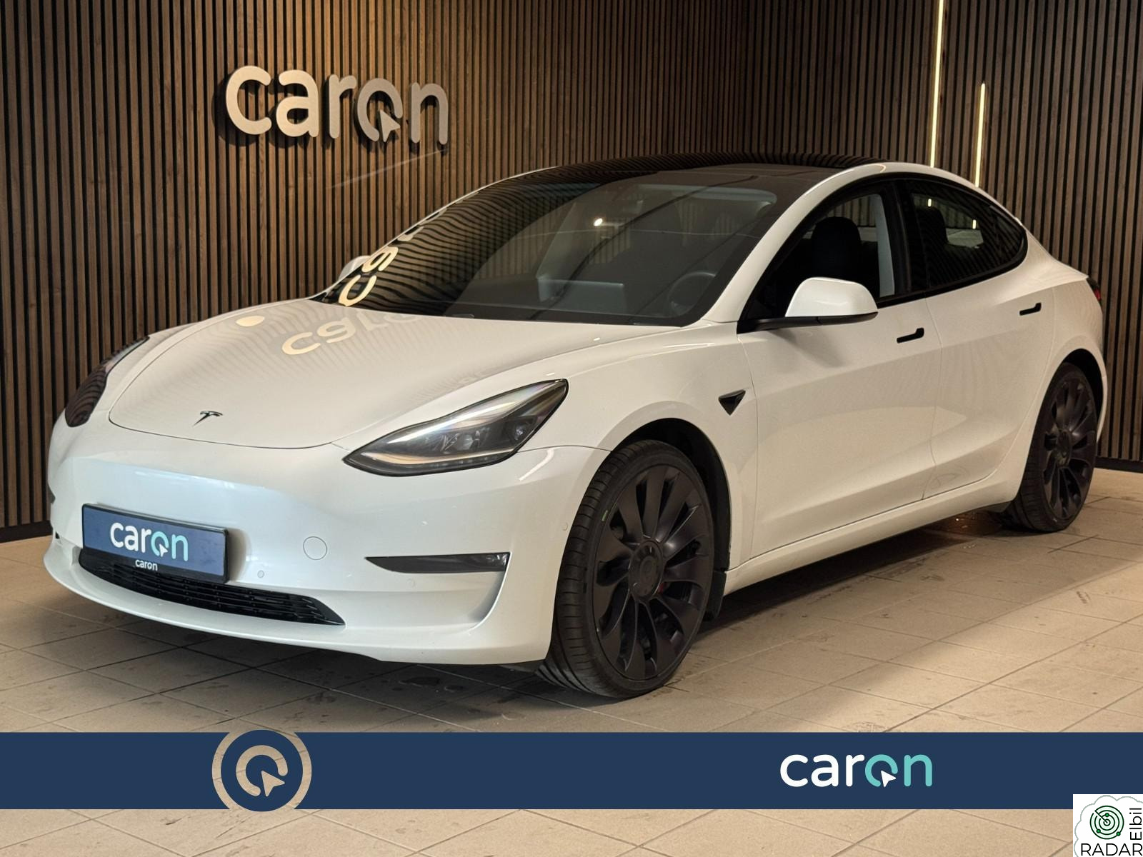 TESLA Model 3 Performance Facelift 513HK/Skinn/Uberturbin/AWD+++