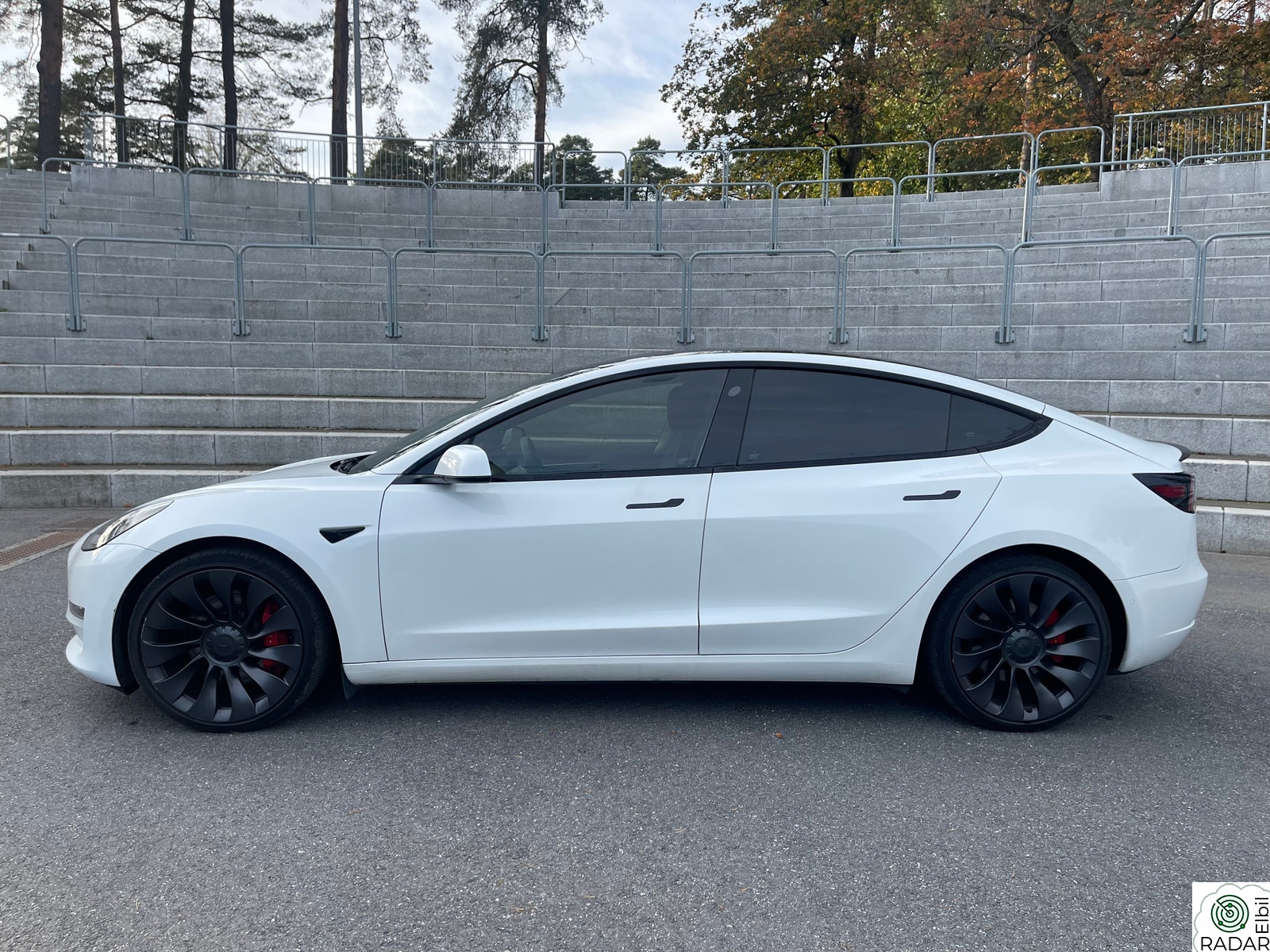 TESLA Model 3 PERFORMANCE/RATTVARME/ORG. 20"S+V/Reg. Juni. 21