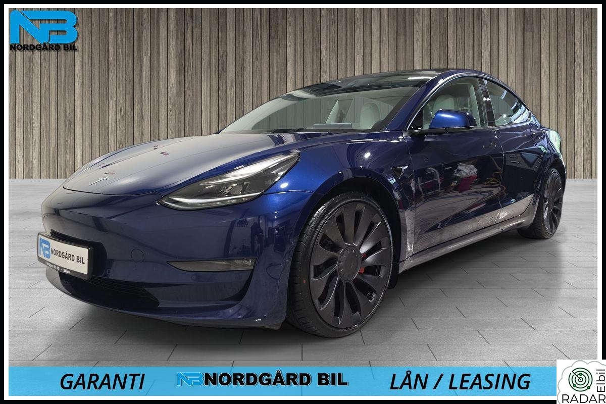 TESLA Model 3 Performance Dual Motor AWD | Autopilot | Skinn |Garanti