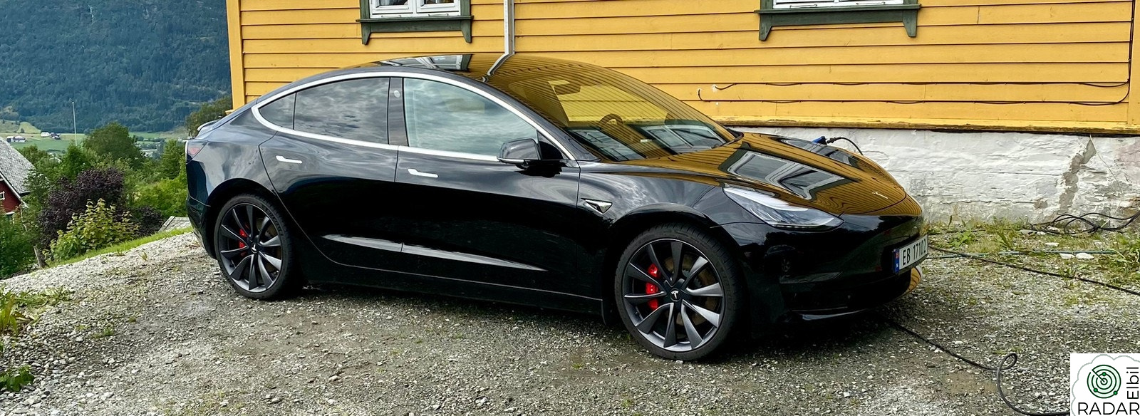 TESLA Model 3 2020 Performance