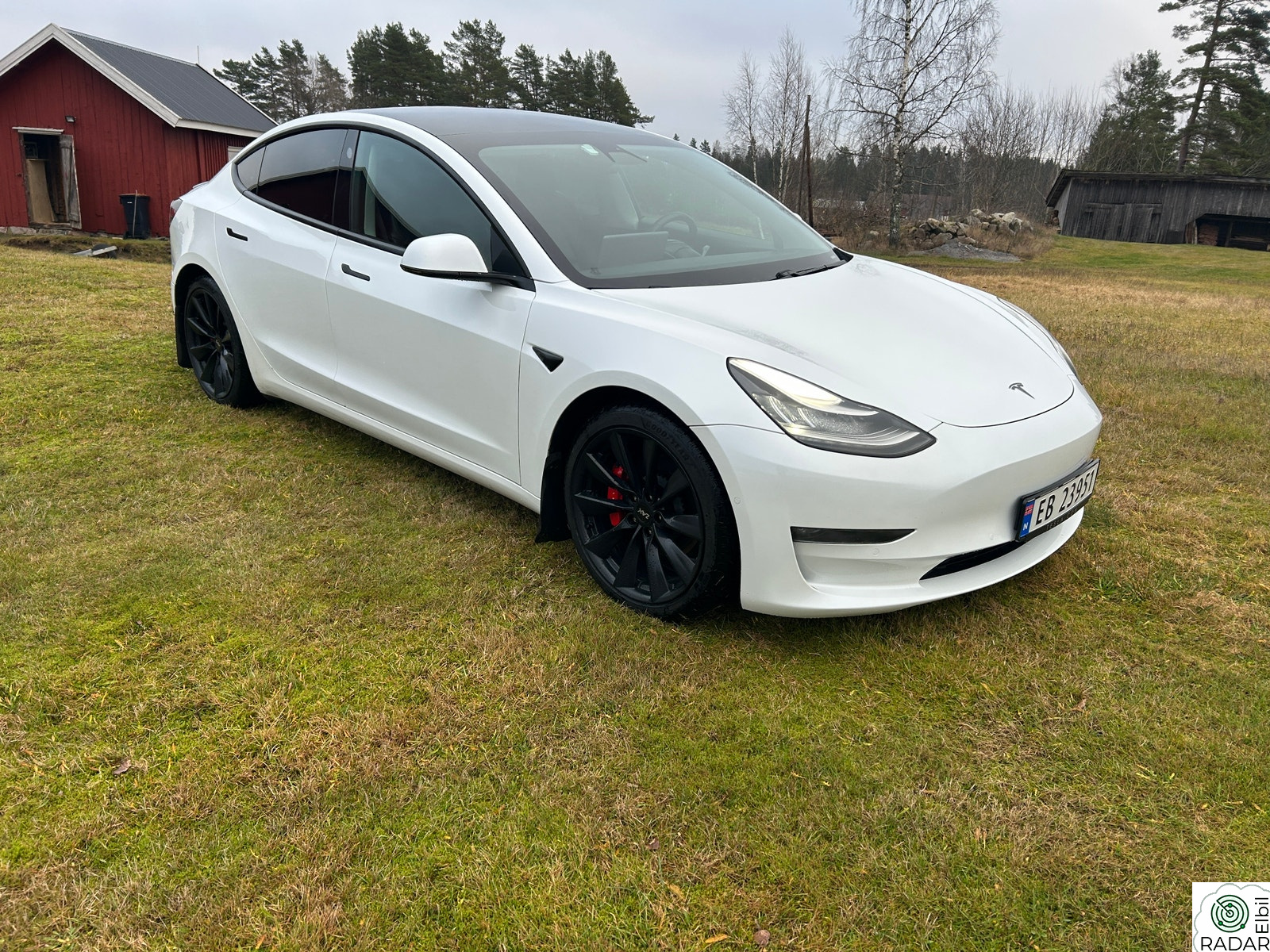 TESLA Model 3 Performance AWD